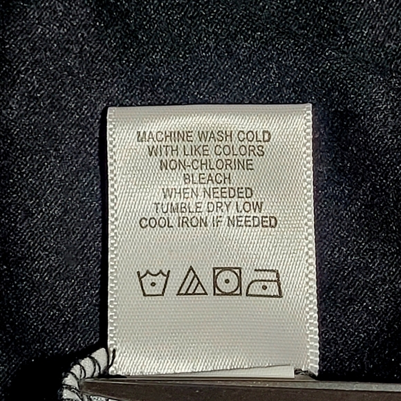 About a Girl Black & Taupe Floral Leggings (XL) - Picture 9 of 12